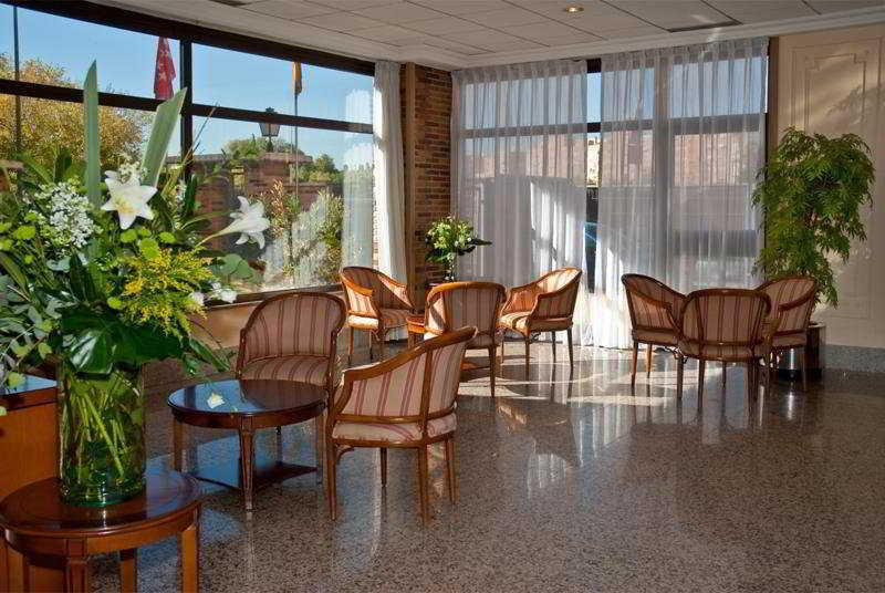 Convencion-barajas Hotel 4*